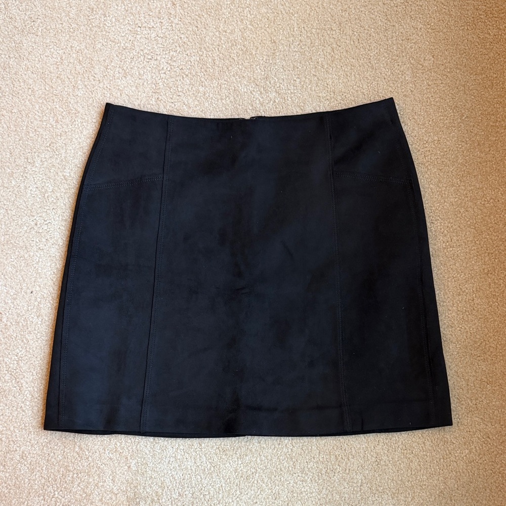 NWT LOFT Elegant Black Suede Mini Skirt